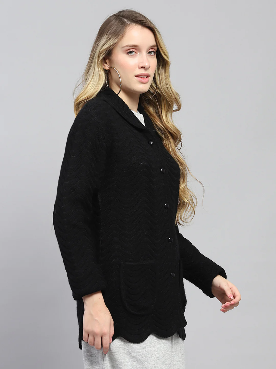 Women Black Self Design Collar Full Sleeve Cardigan - Image 4