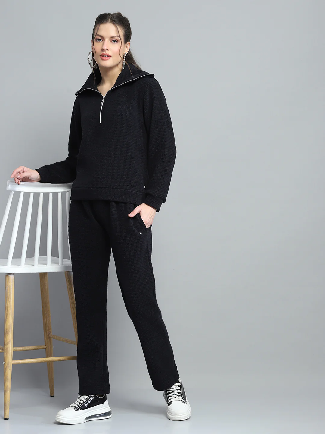 Women Black Self Design Collar Full Sleeve Cords Set - Image 2
