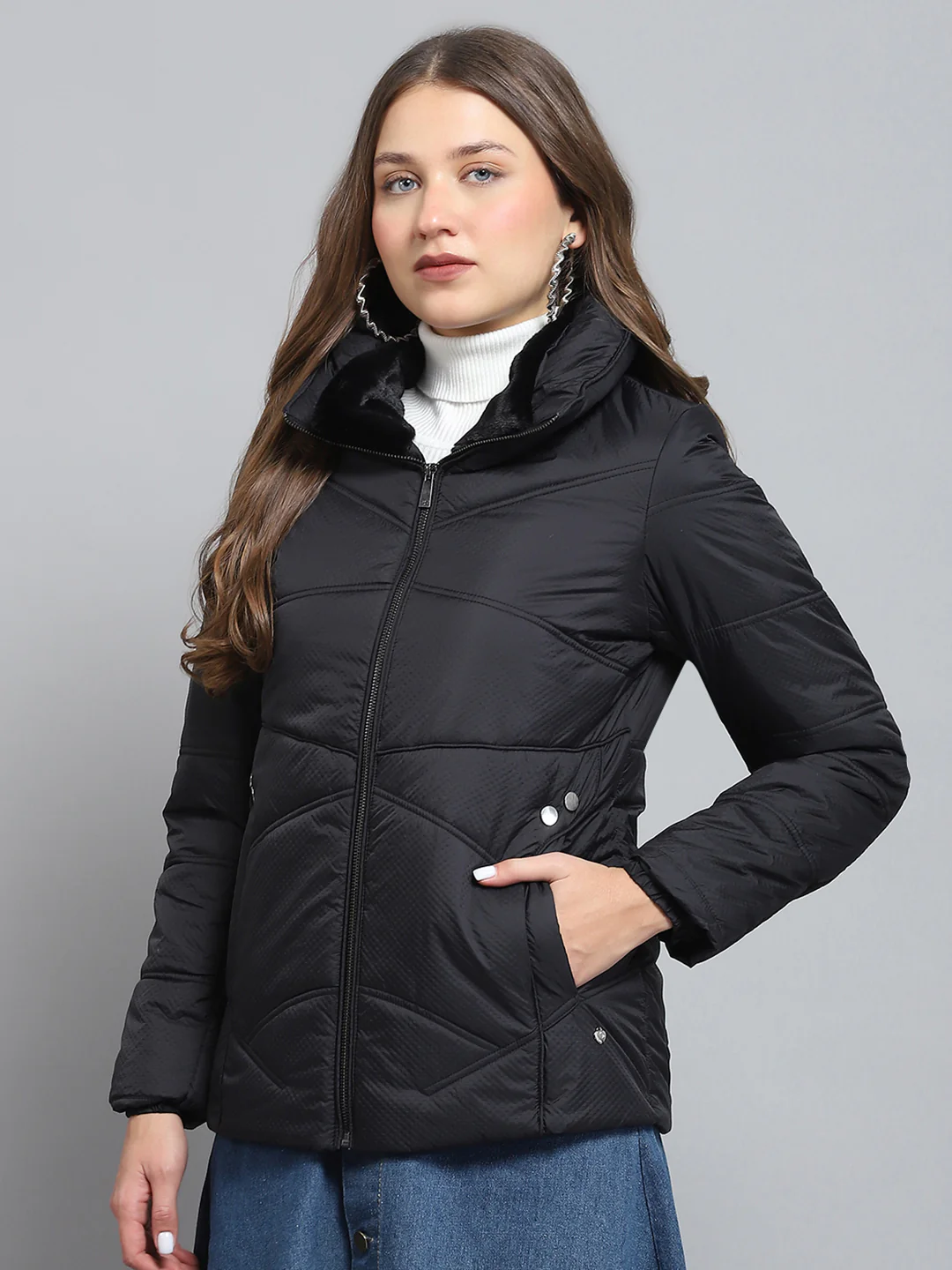 Women Black Self Design Collar Full Sleeve Jacket - Image 3