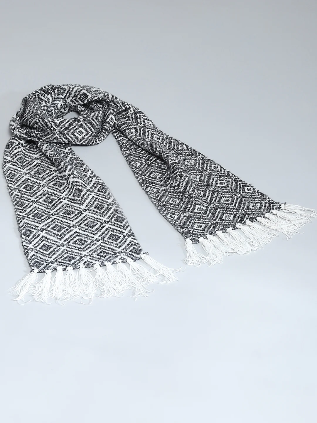 Women Black Self Design Muffler - Image 6