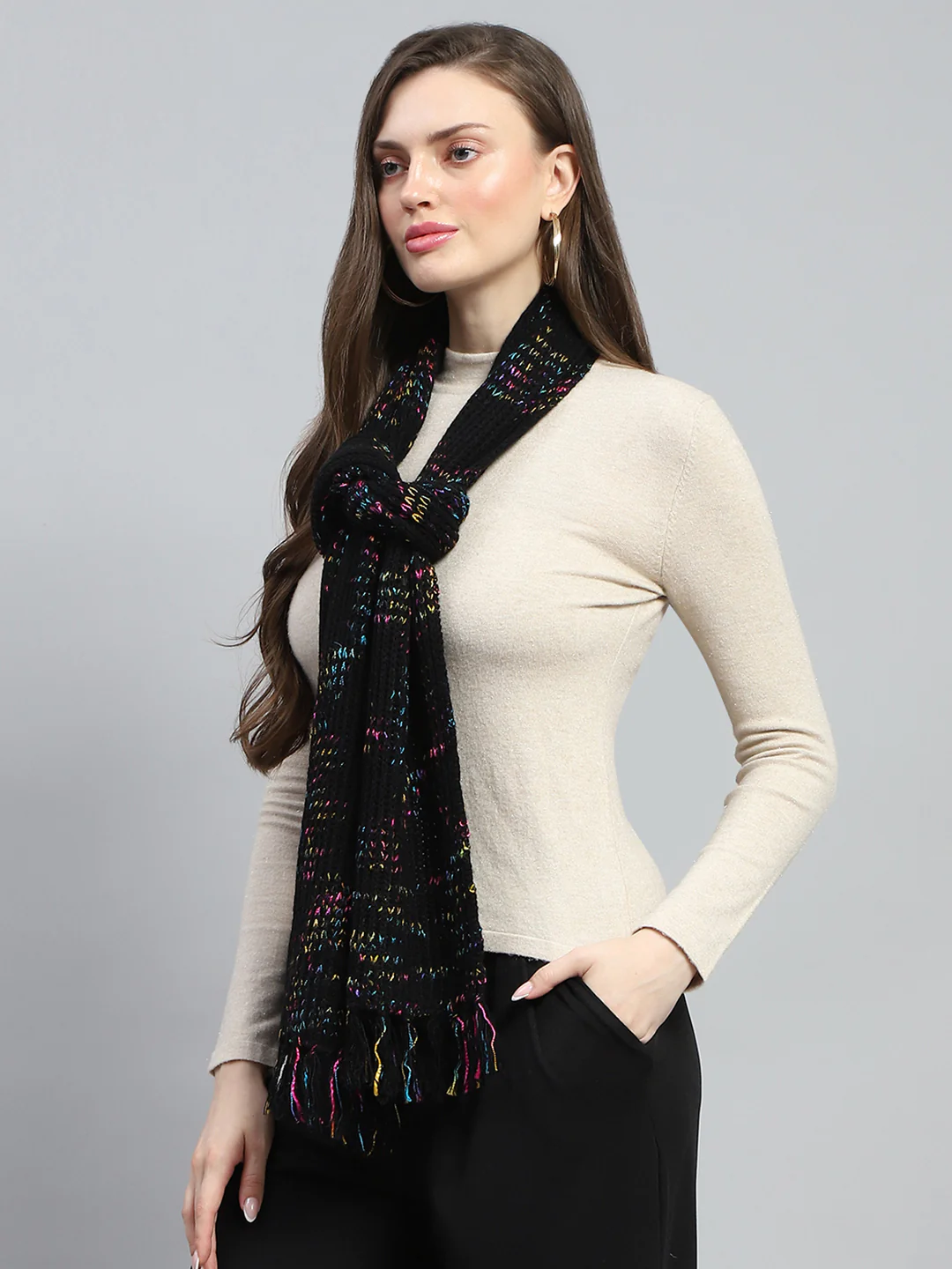 Women Black Self Design Muffler - Image 3