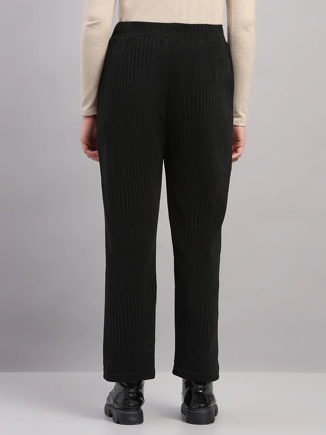 Women Black Self Design Regular Fit Winter Lower - Image 5