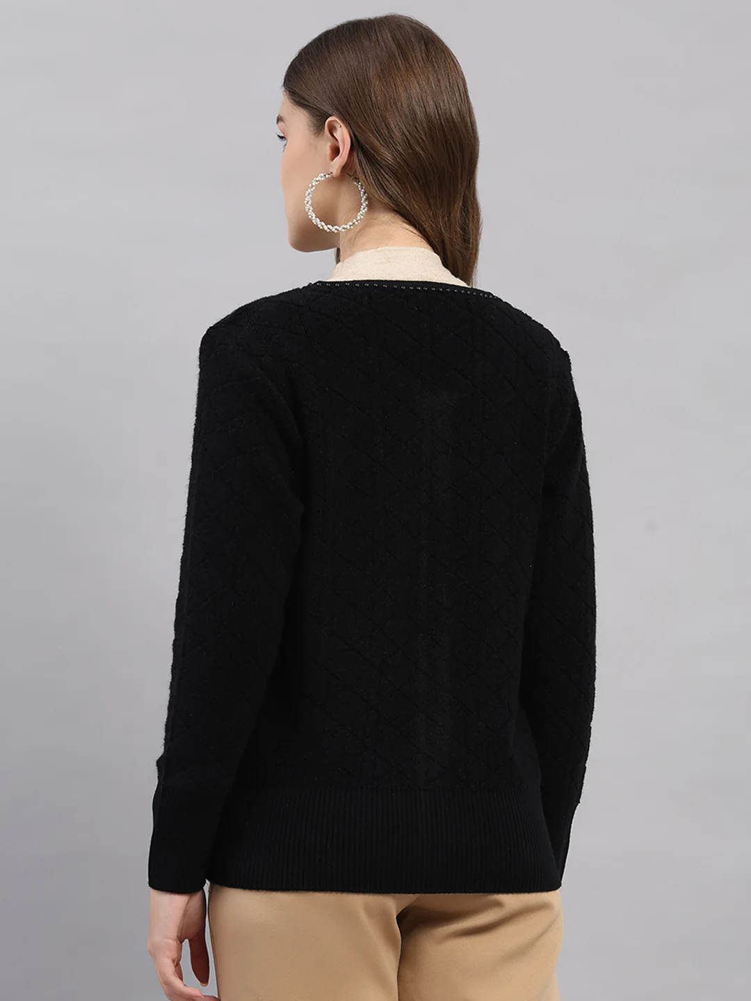 Women Black Self Design Round Neck Full Sleeve Cardigan - Image 5