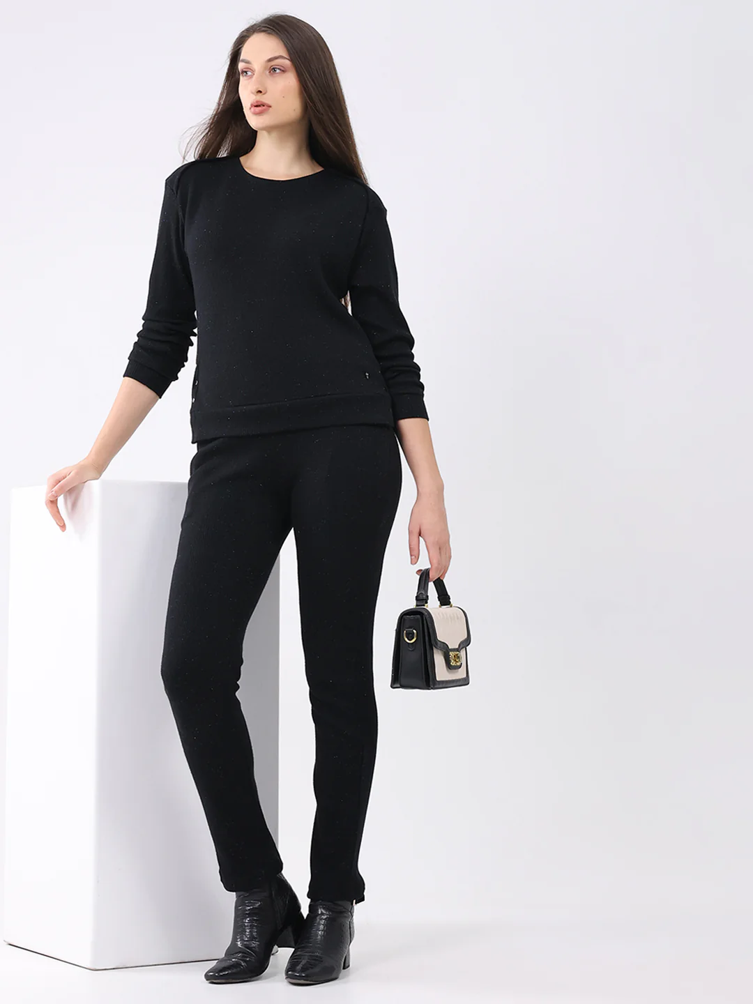 Women Black Self Design Round Neck Full Sleeve Cords Set
