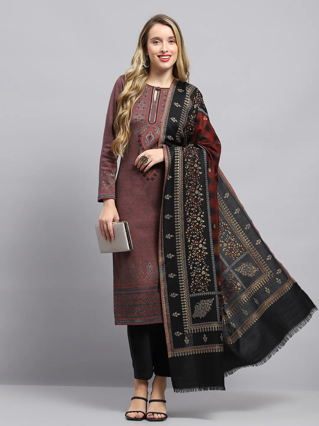 Women Black Self Design Shawl - Image 5