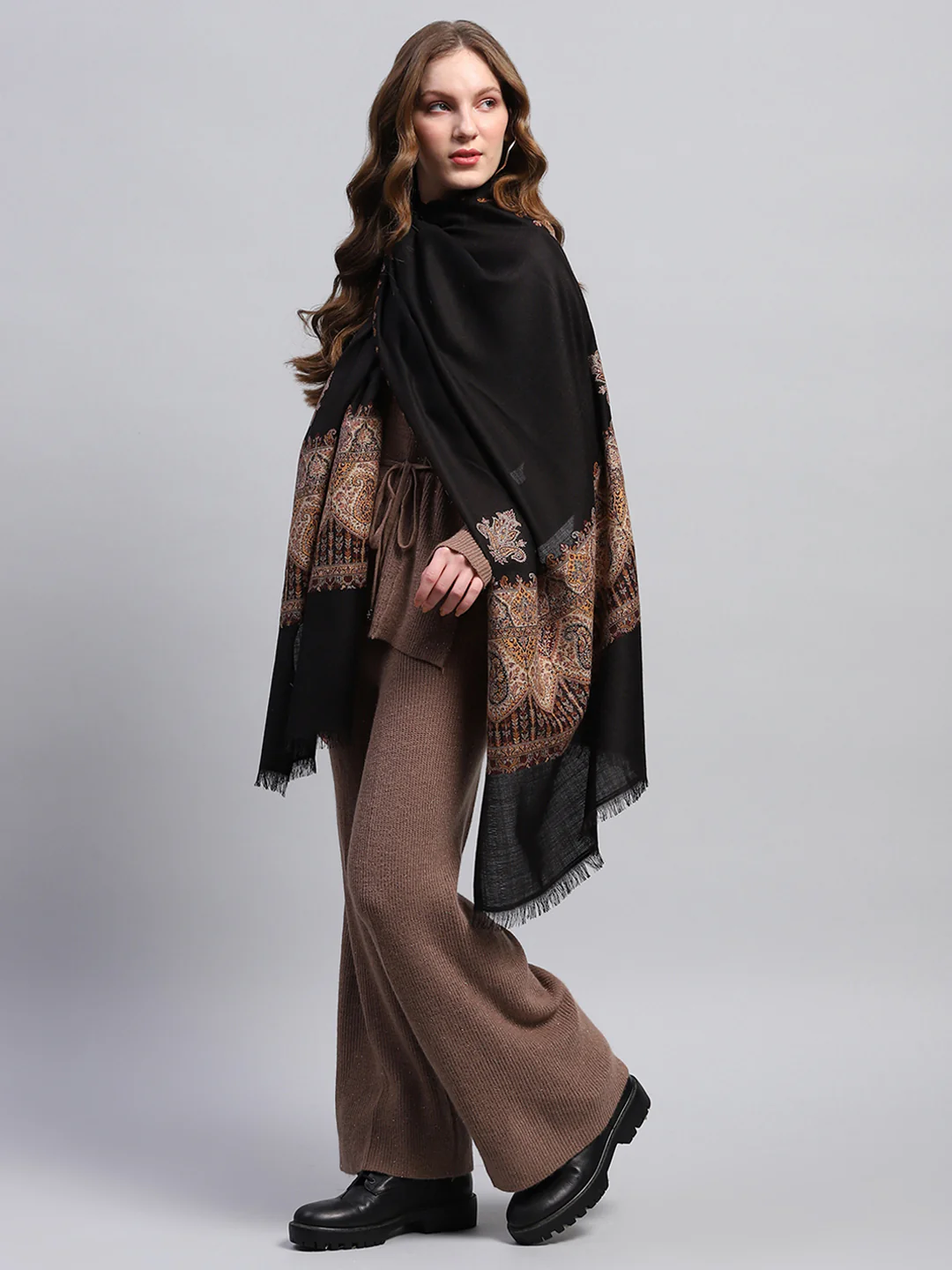 Women Black Self Design Stole - Image 3