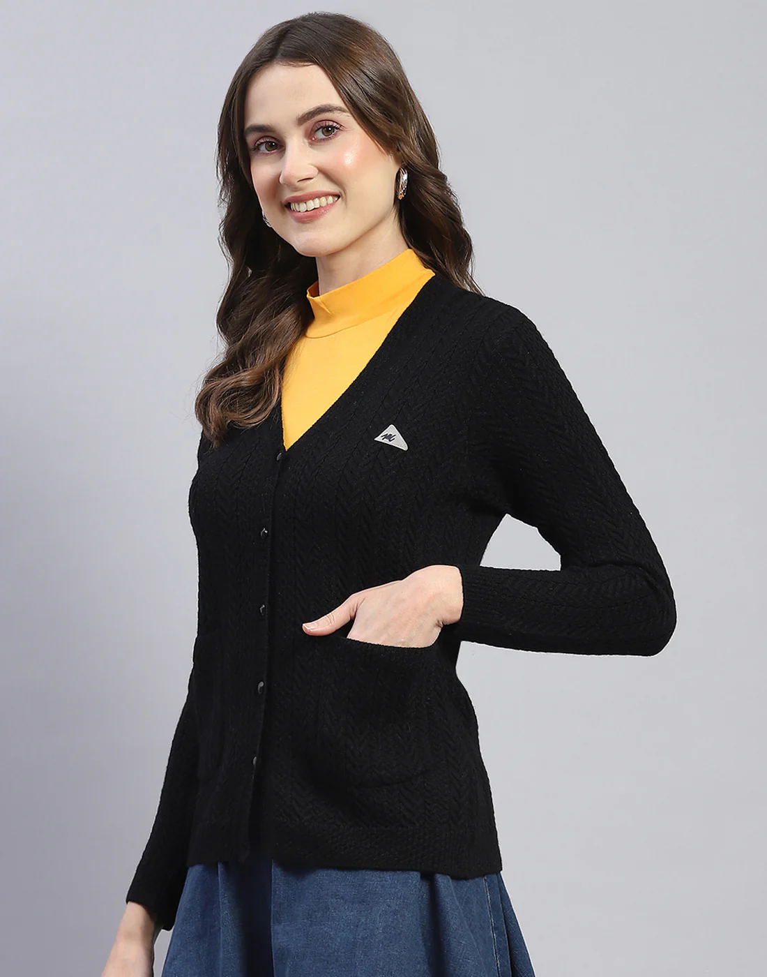 Women Black Self Design V Neck Full Sleeve Cardigan - Image 3