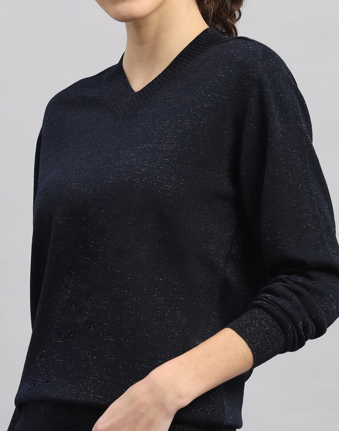 Women Black Self Design V Neck Full Sleeve Winter Top - Image 7