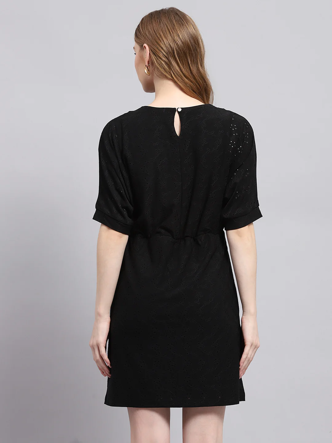 Women Black Self Design V Neck Half Sleeve Tunic - Image 5