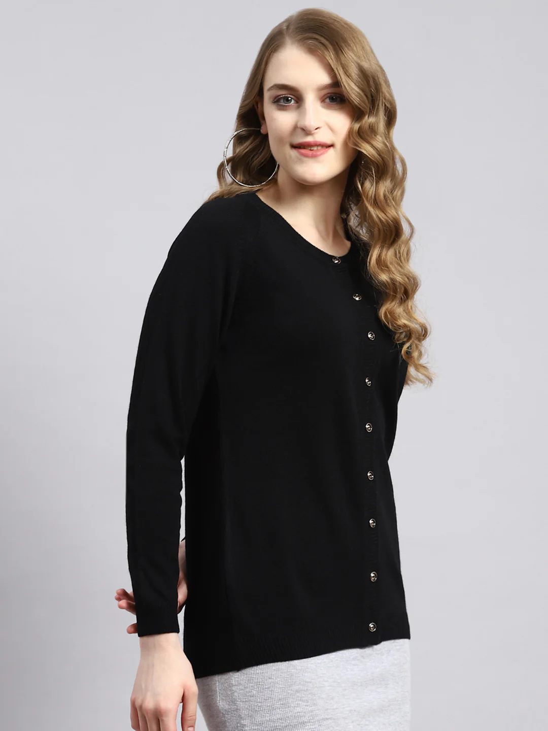 Women Black Solid Cardigan - Image 2