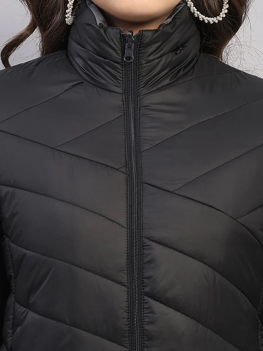 Women Black Solid Collar Full Sleeve Reversible Jacket - Image 9