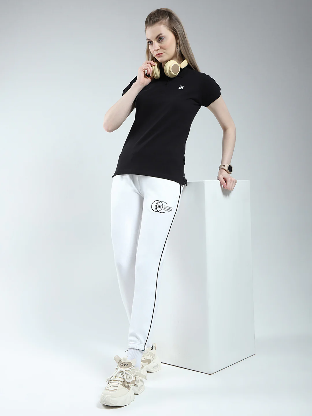 Rock.it Women Black Solid Collar Half Sleeve T-Shirt - Image 2