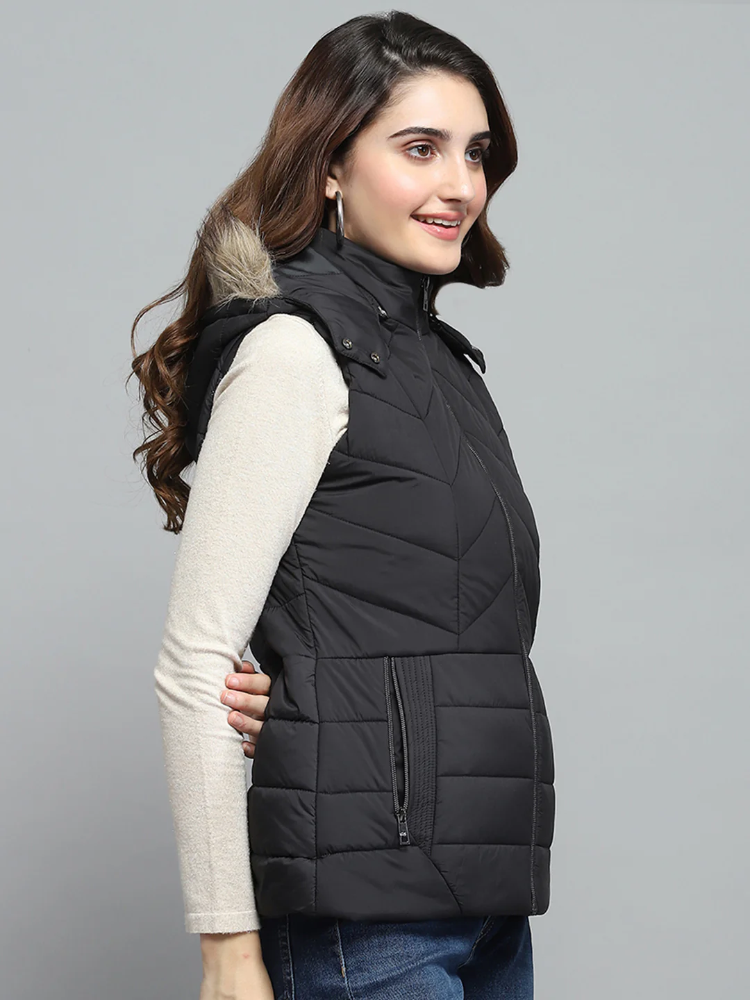 Women Black Solid Detachable Hood Sleeveless Jacket - Image 2