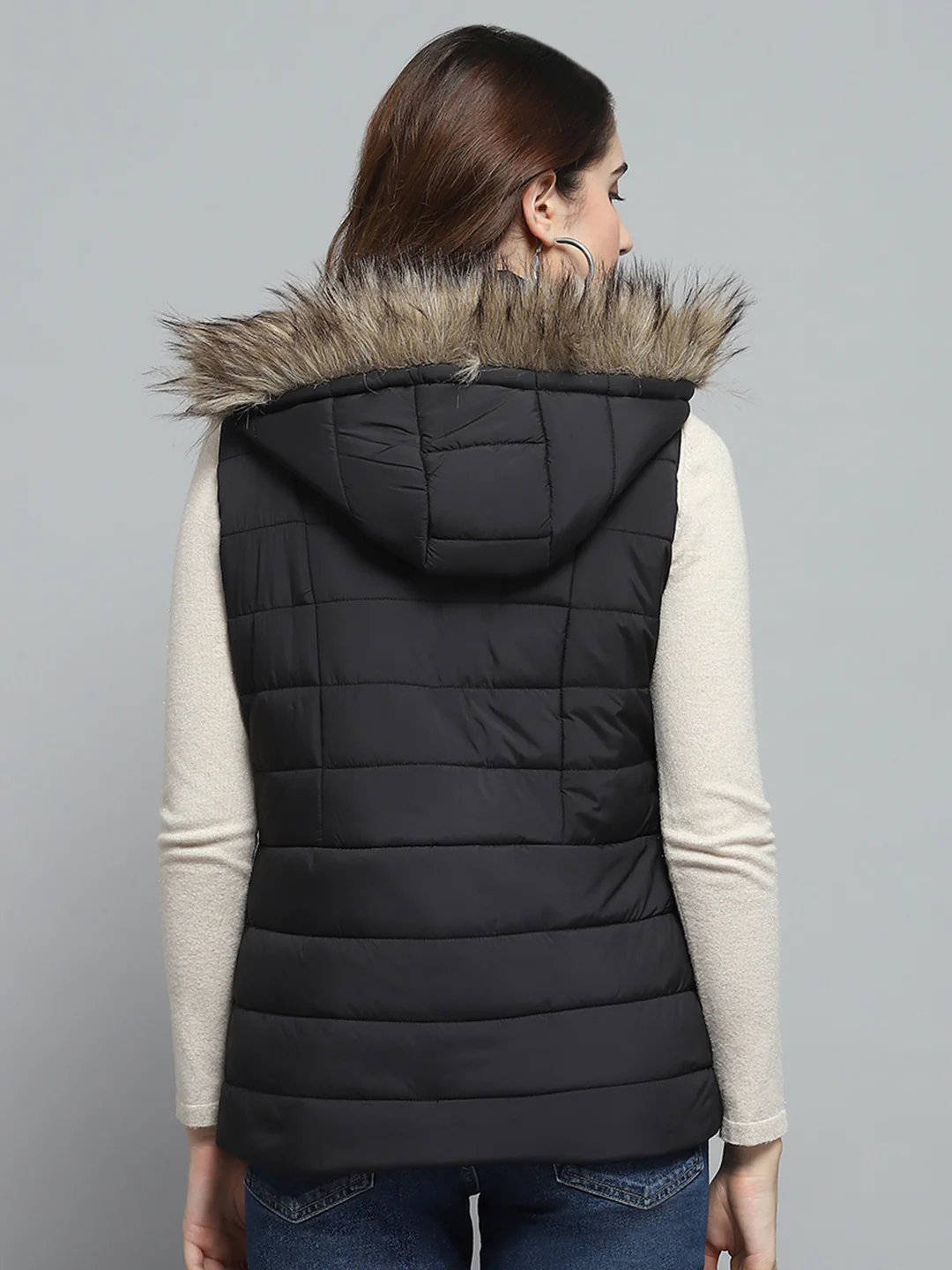 Women Black Solid Detachable Hood Sleeveless Jacket - Image 5