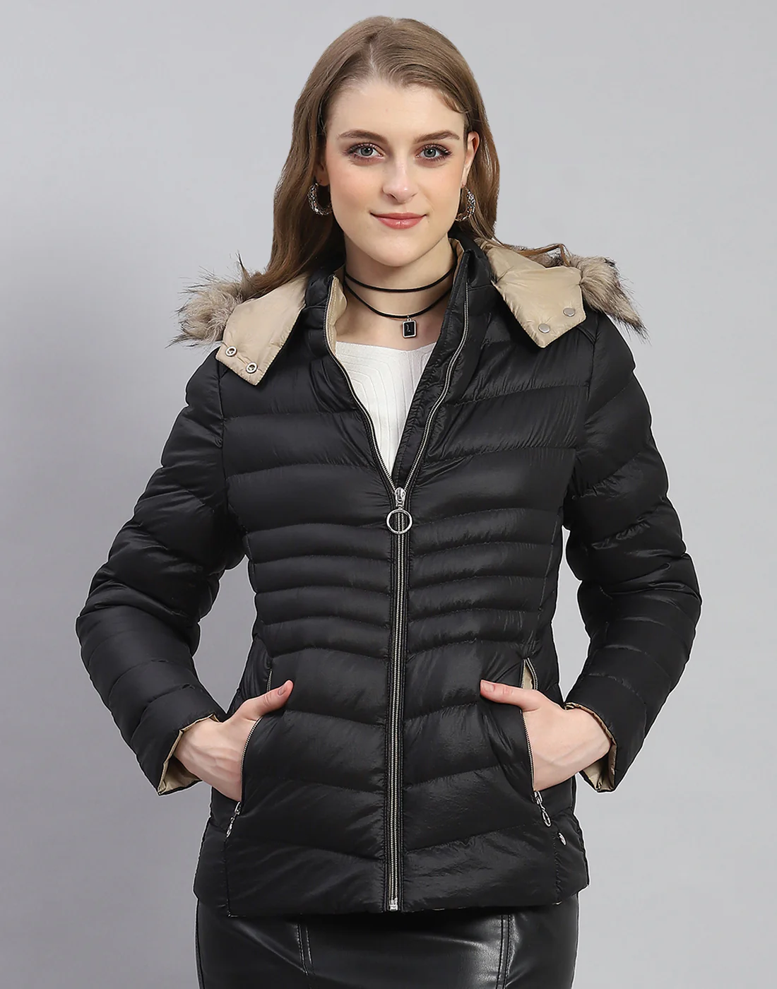 Women Black Solid Hooded Full Sleeve Jacket - Image 2