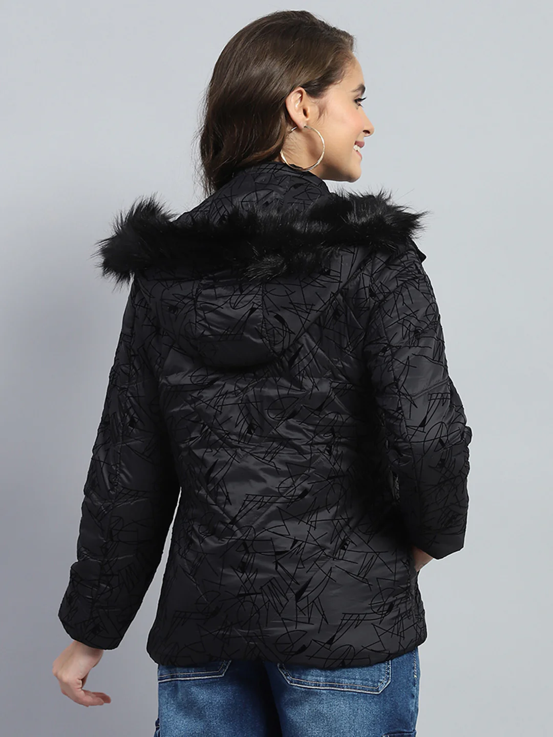 Women Black Solid Hooded Full Sleeve Jacket - Image 5
