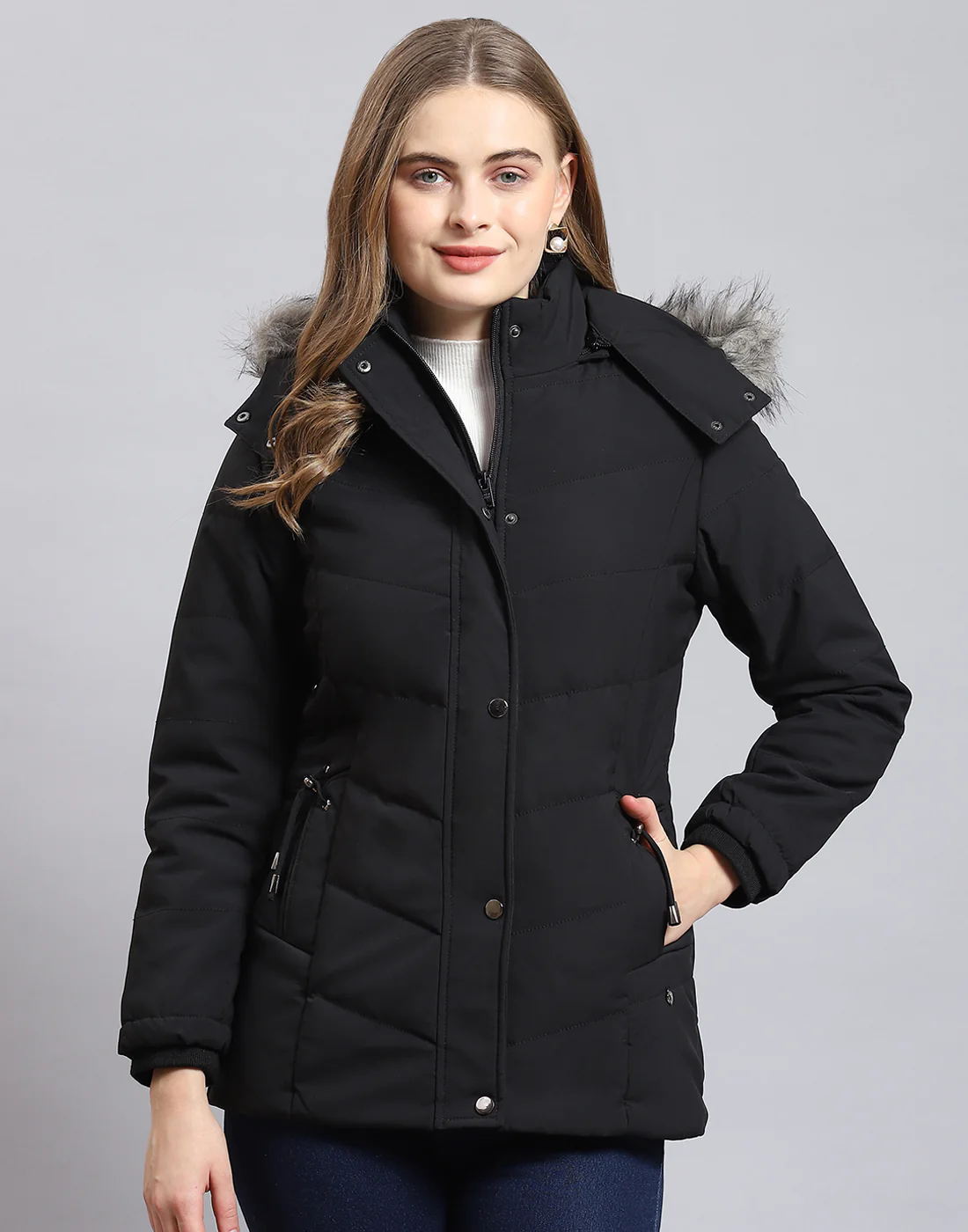 Women Black Solid Hooded Full Sleeve Jacket - Image 2