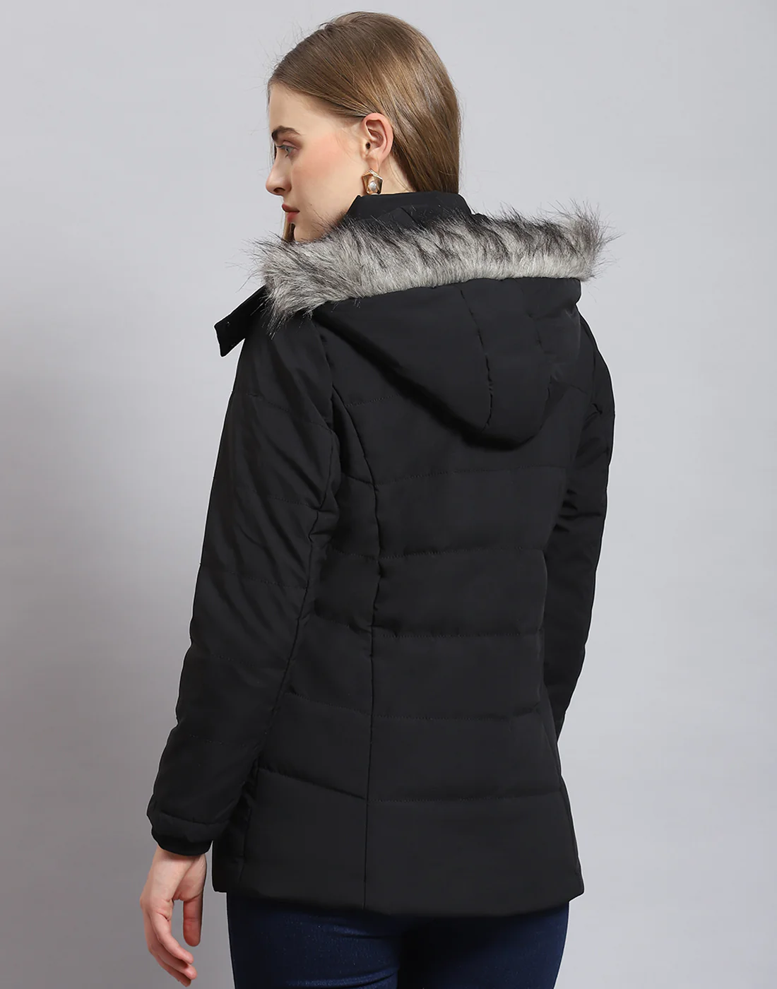 Women Black Solid Hooded Full Sleeve Jacket - Image 6