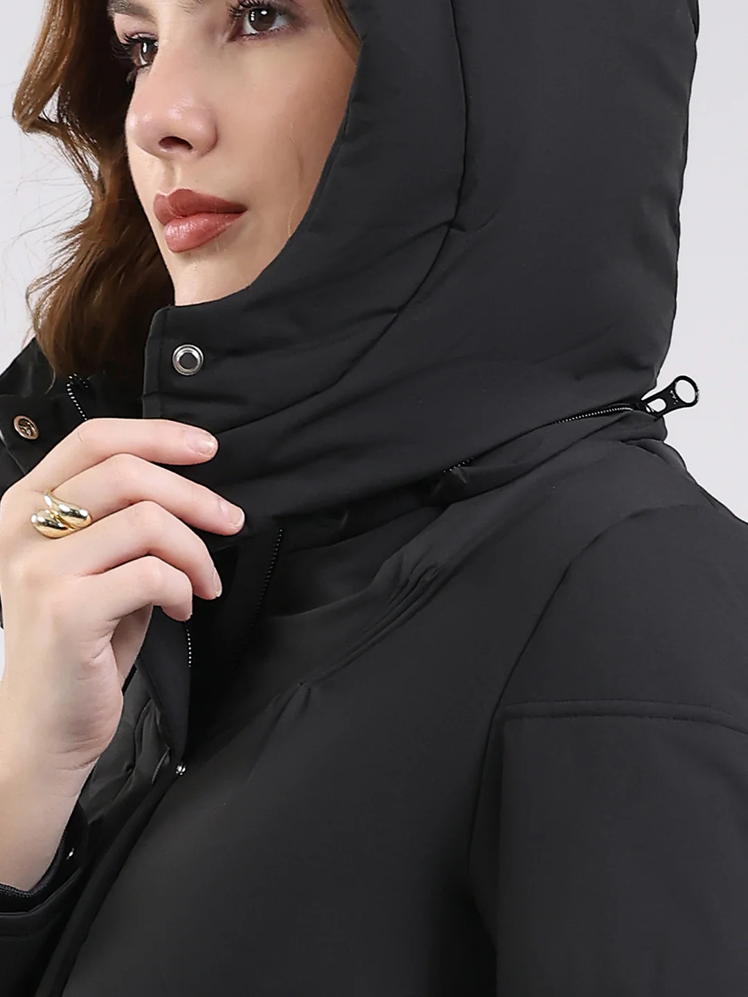 Women Black Solid Hooded Full Sleeve Jacket - Image 8