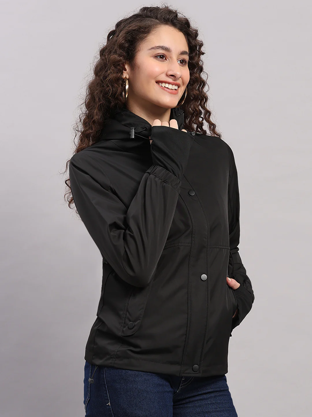 Women Black Solid Hooded Full Sleeve Jacket - Image 4
