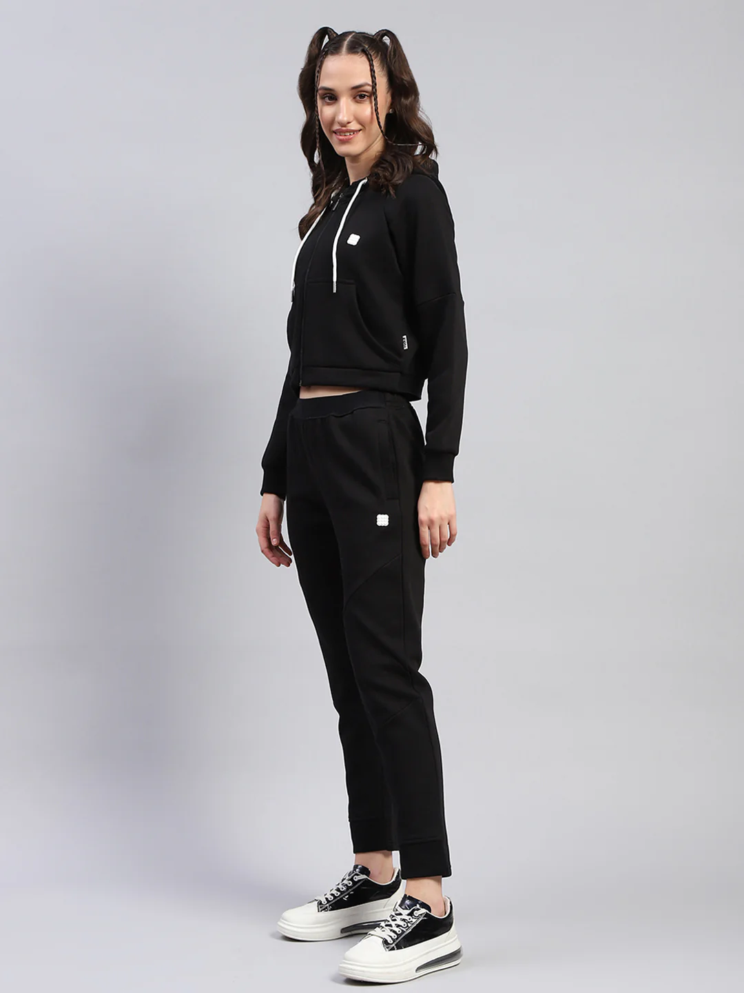 Rock.it Women Black Solid Hooded Full Sleeve Tracksuit - Image 3