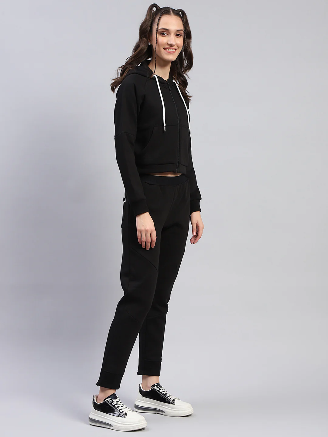 Rock.it Women Black Solid Hooded Full Sleeve Tracksuit - Image 4