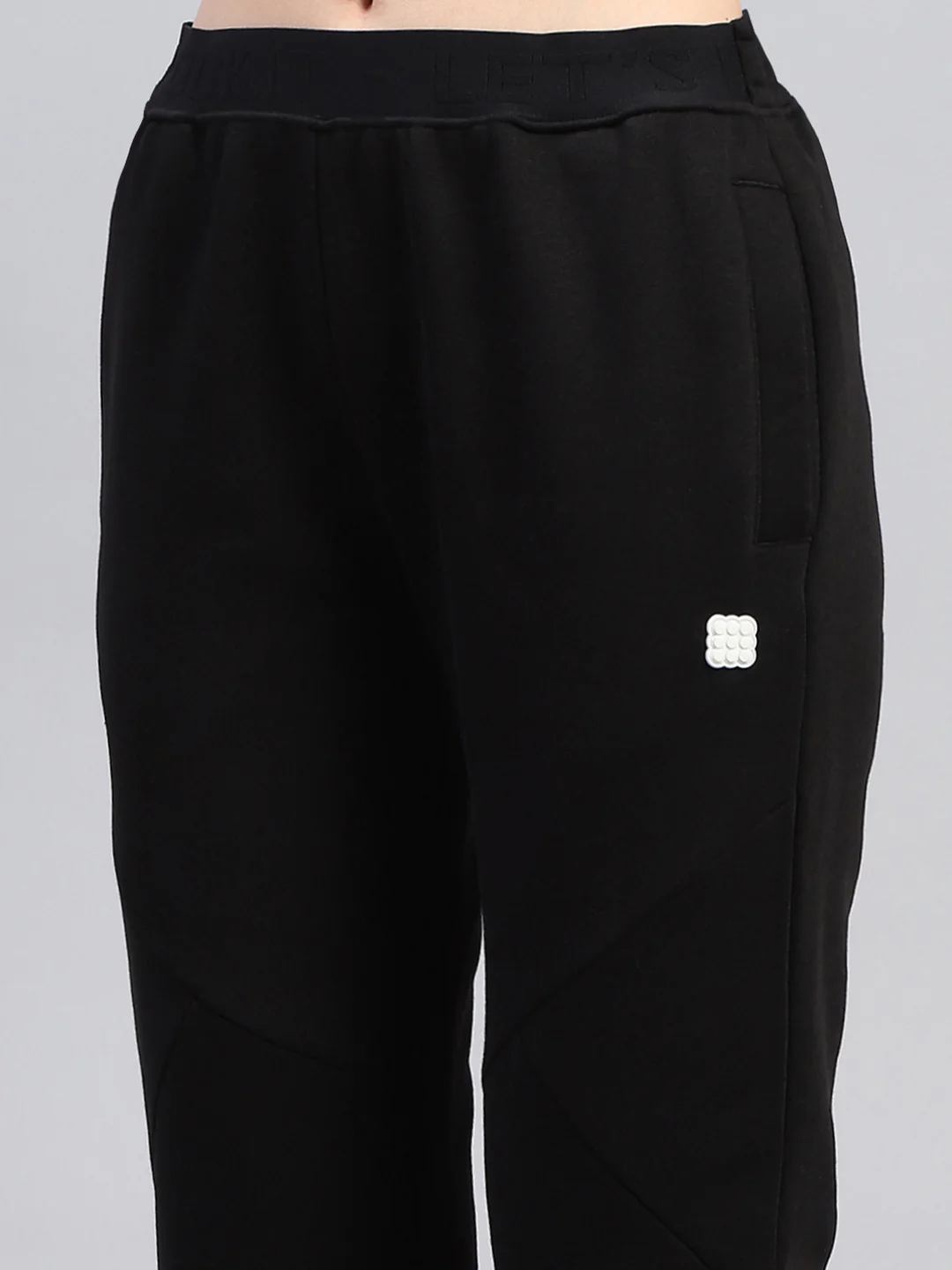 Rock.it Women Black Solid Hooded Full Sleeve Tracksuit - Image 9
