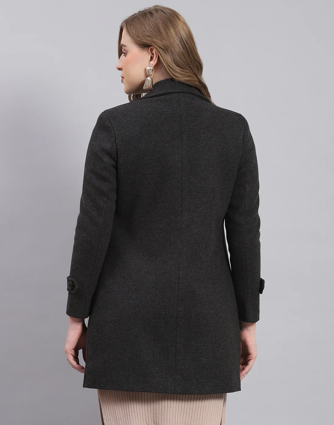 Women Black Solid Lapel Collar Full Sleeve Coat - Image 5
