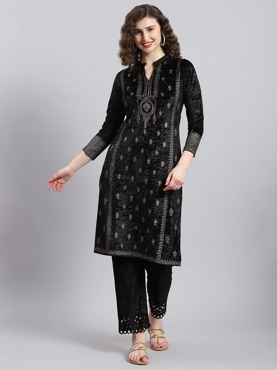 Women Black Solid Mandarin Collar Full Sleeve Kurtis Set - Image 5