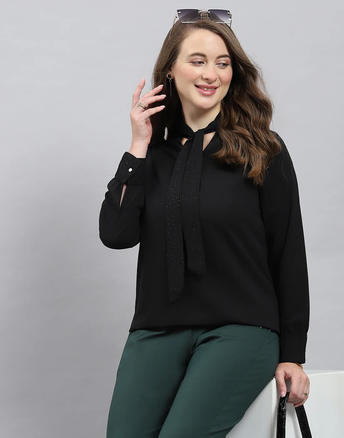 Women Black Solid Mock Neck Full Sleeve Winter Top - Image 6