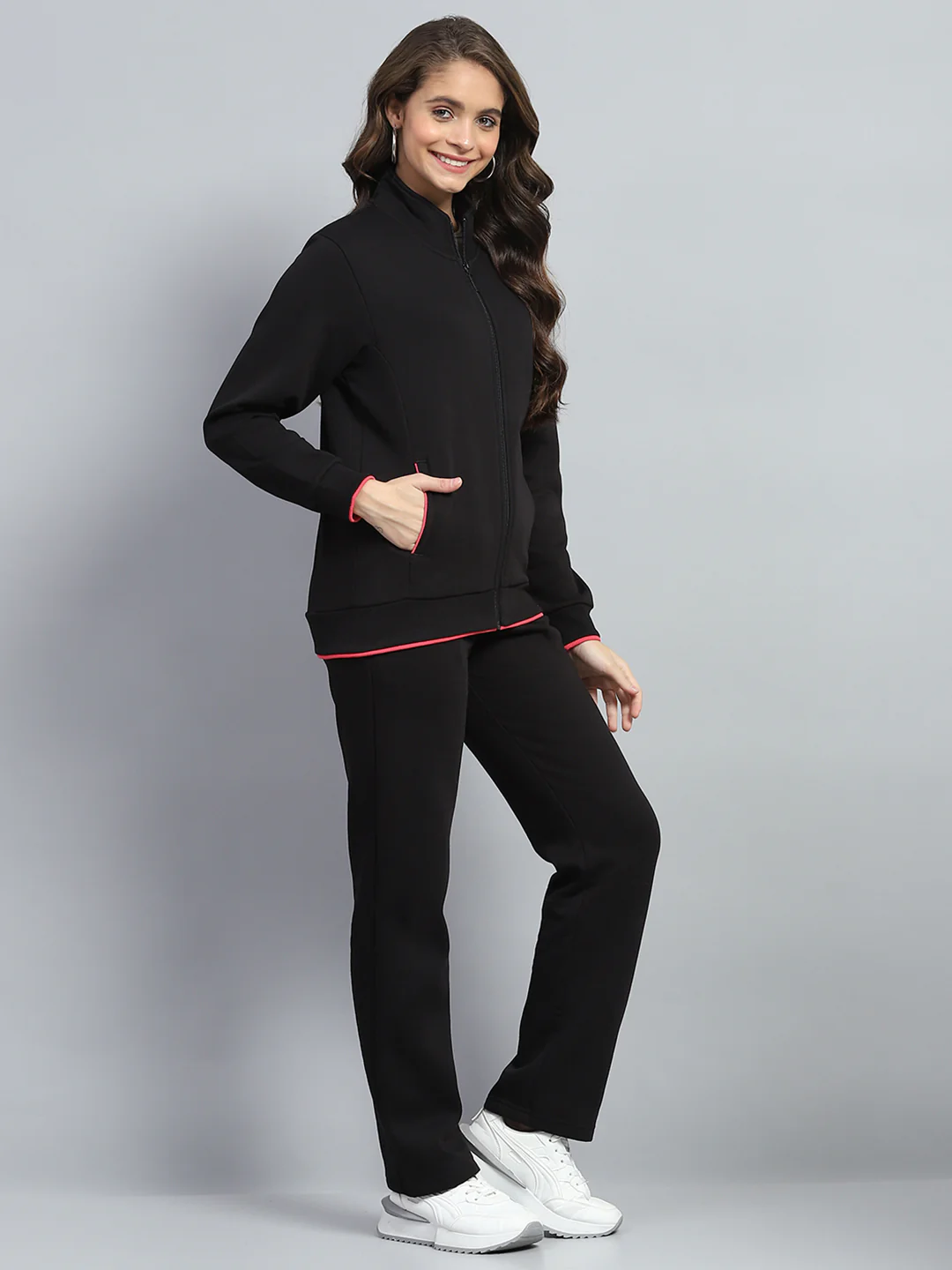 Women Black Solid Mock Neck Full Sleeve Winter Tracksuit - Image 4