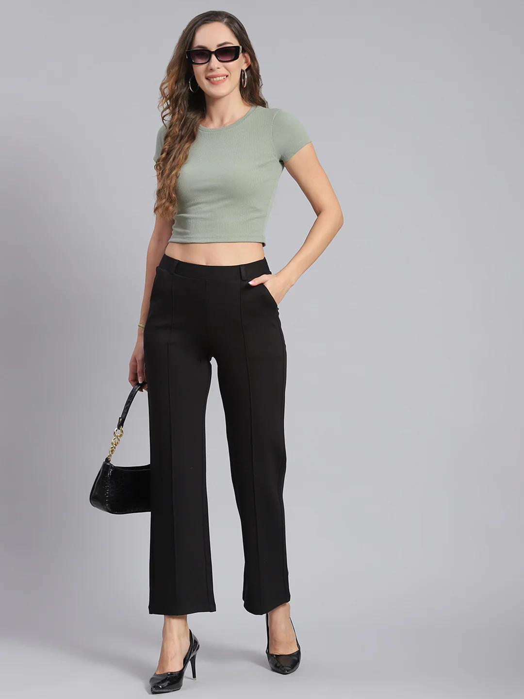 Women Black Solid Regular Fit Jegging - Image 2
