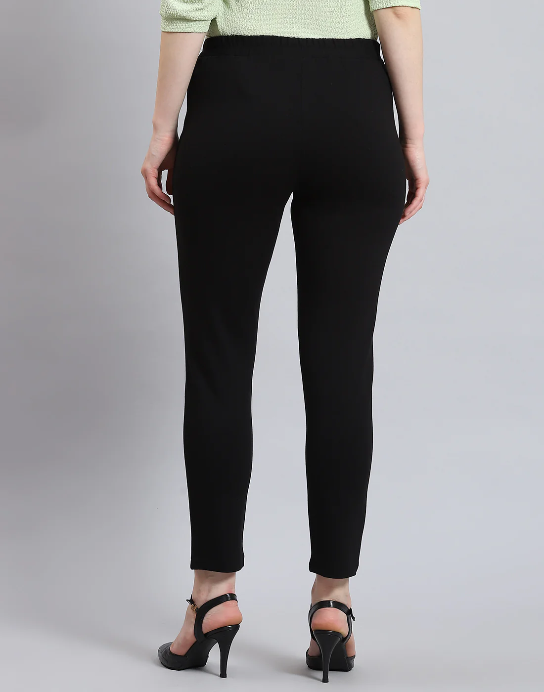 Women Black Solid Regular Fit Jegging - Image 6