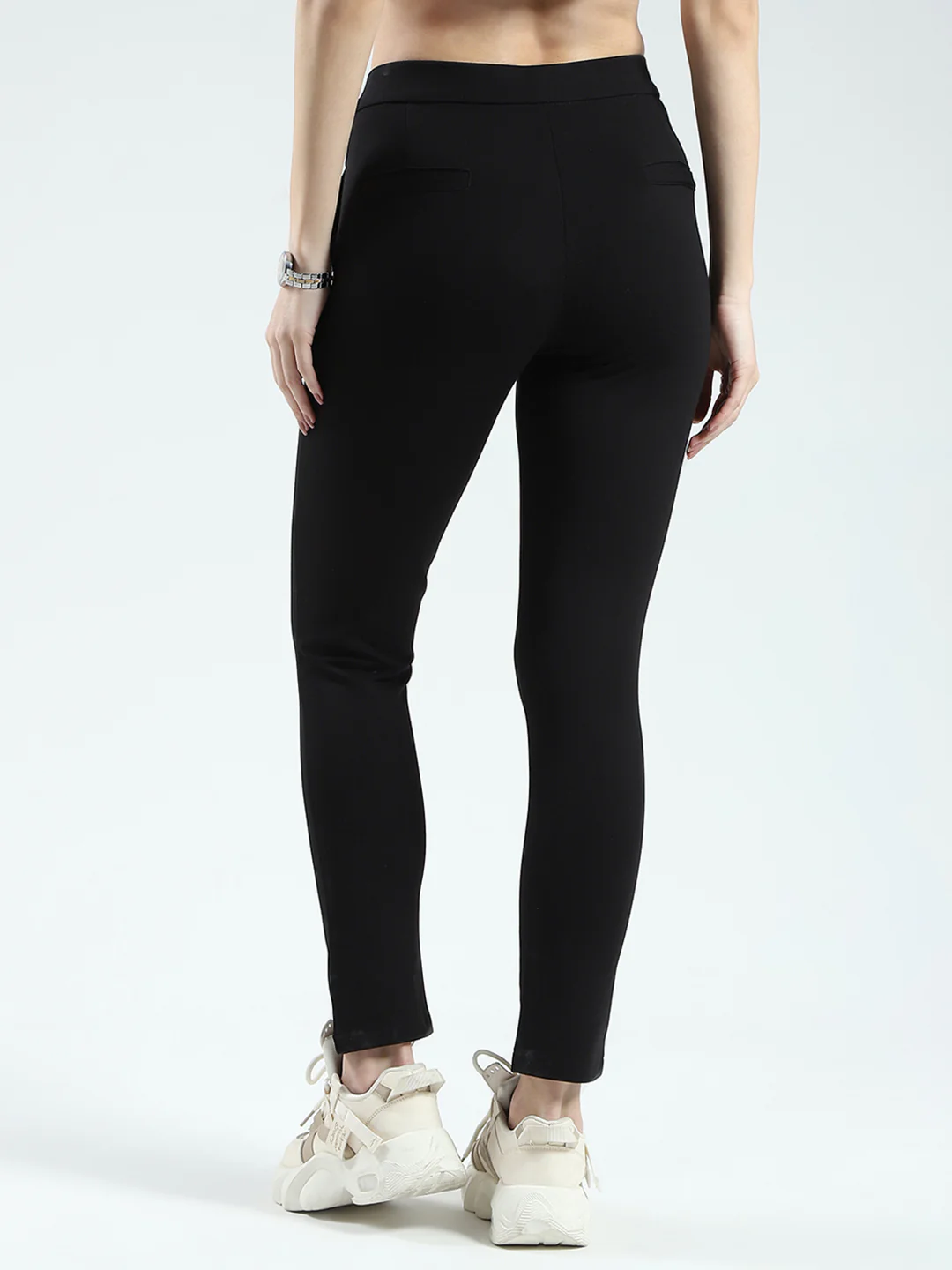 Women Black Solid Regular Fit Jegging - Image 5