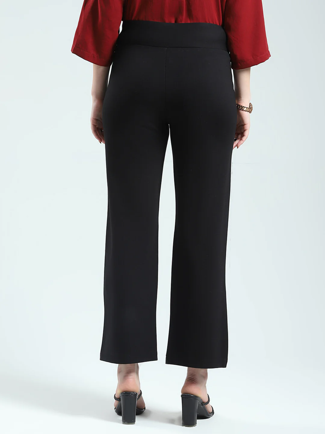 Women Black Solid Regular Fit Jegging - Image 5