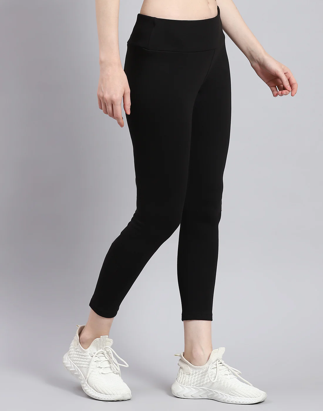 Rock.it Women Black Solid Regular Fit Legging - Image 4