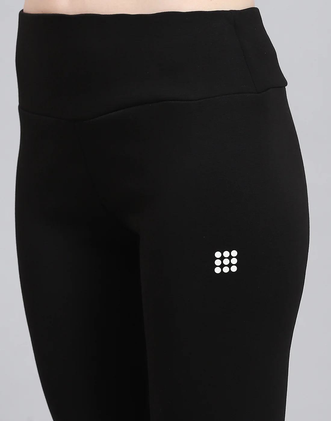Rock.it Women Black Solid Regular Fit Legging - Image 7