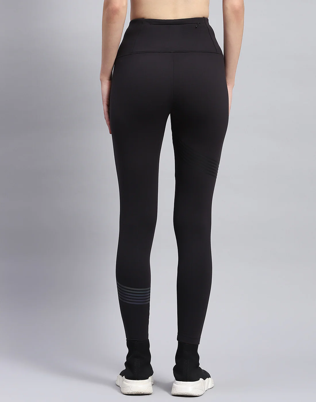 Rock.it Women Black Solid Regular Fit Legging - Image 5