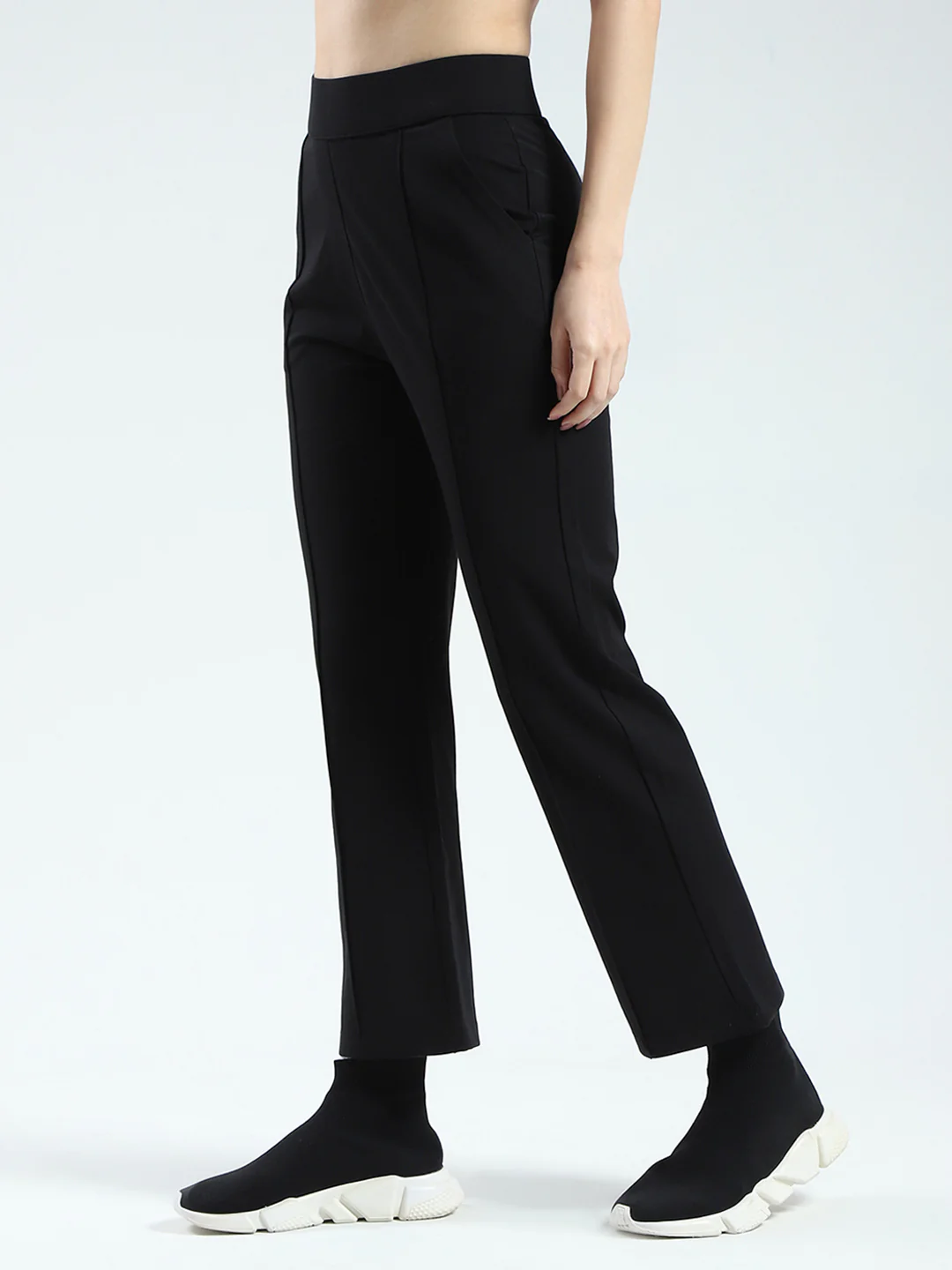Rock.it Women Black Solid Regular Fit Pant - Image 3