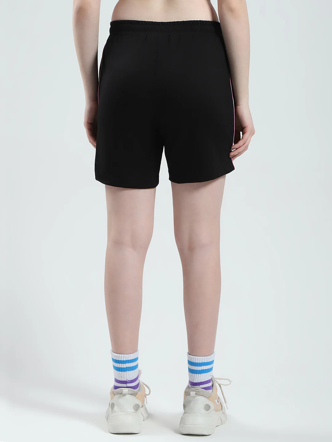 Women Black Solid Regular Fit Short - Image 5