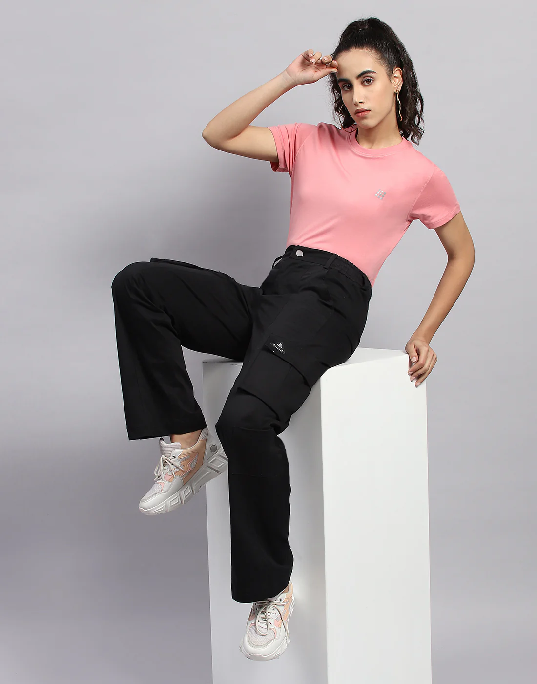 Rock.it Women Black Solid Regular Fit Trouser - Image 3