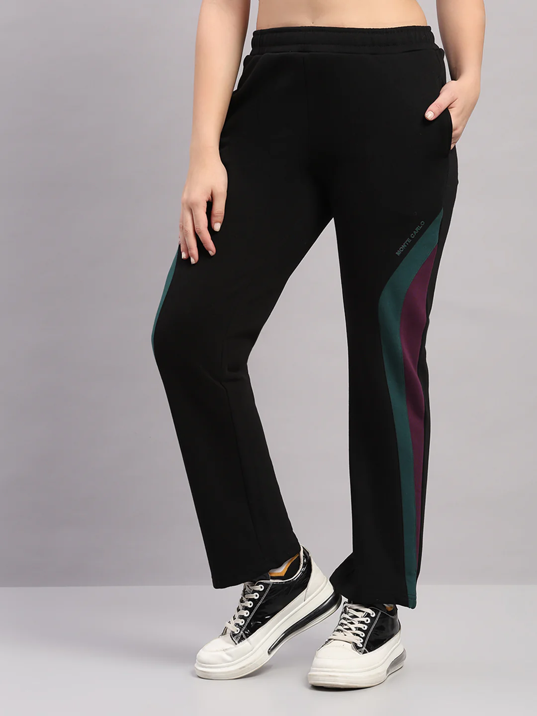 Women Black Solid Regular Fit Winter Lower - Image 3