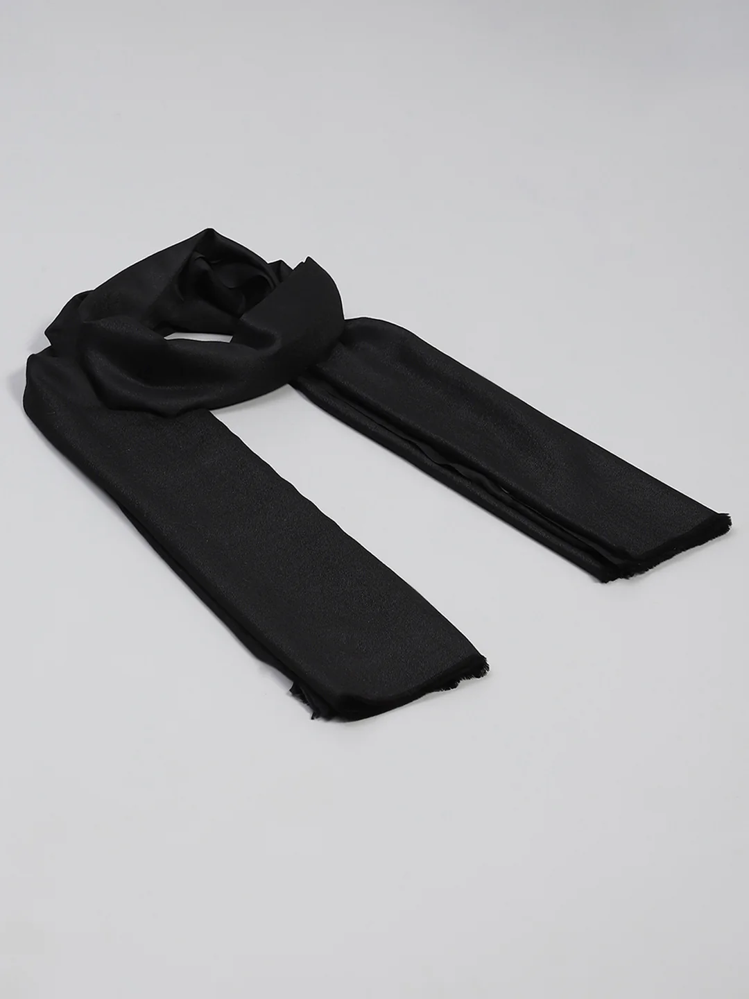 Women Black Solid Reversible Shawl - Image 2
