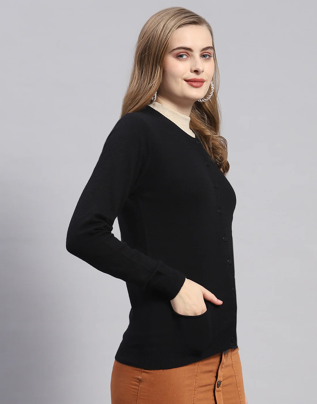 Women Black Solid Round Neck Full Sleeve Cardigan - Image 4