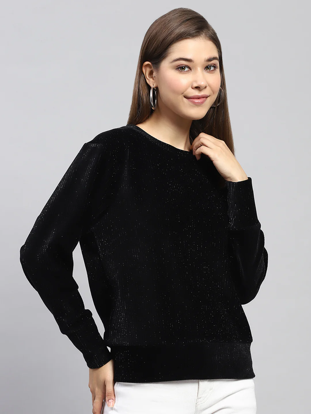 Women Black Solid Round Neck Full Sleeve Sweatshirt - Image 4