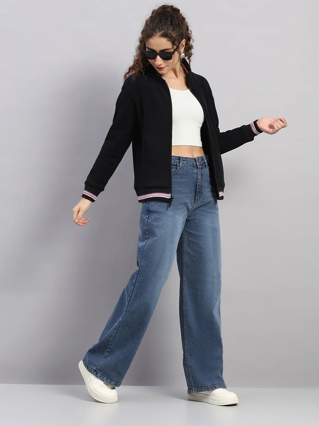 Women Black Solid Round Neck Full Sleeve Sweatshirt - Image 2
