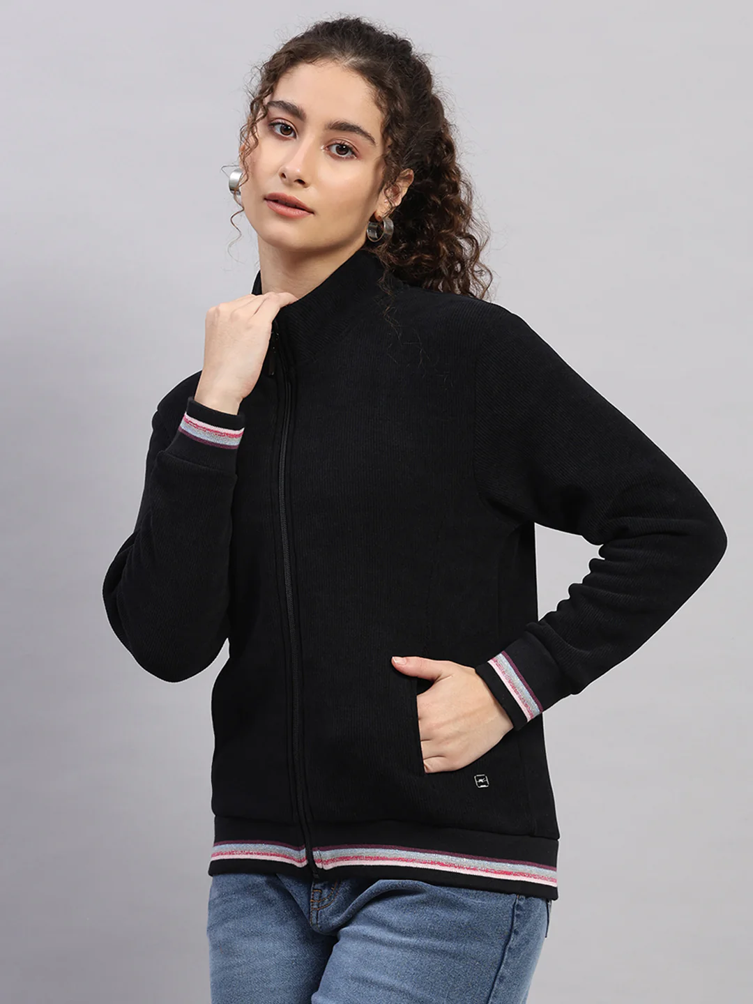 Women Black Solid Round Neck Full Sleeve Sweatshirt - Image 3