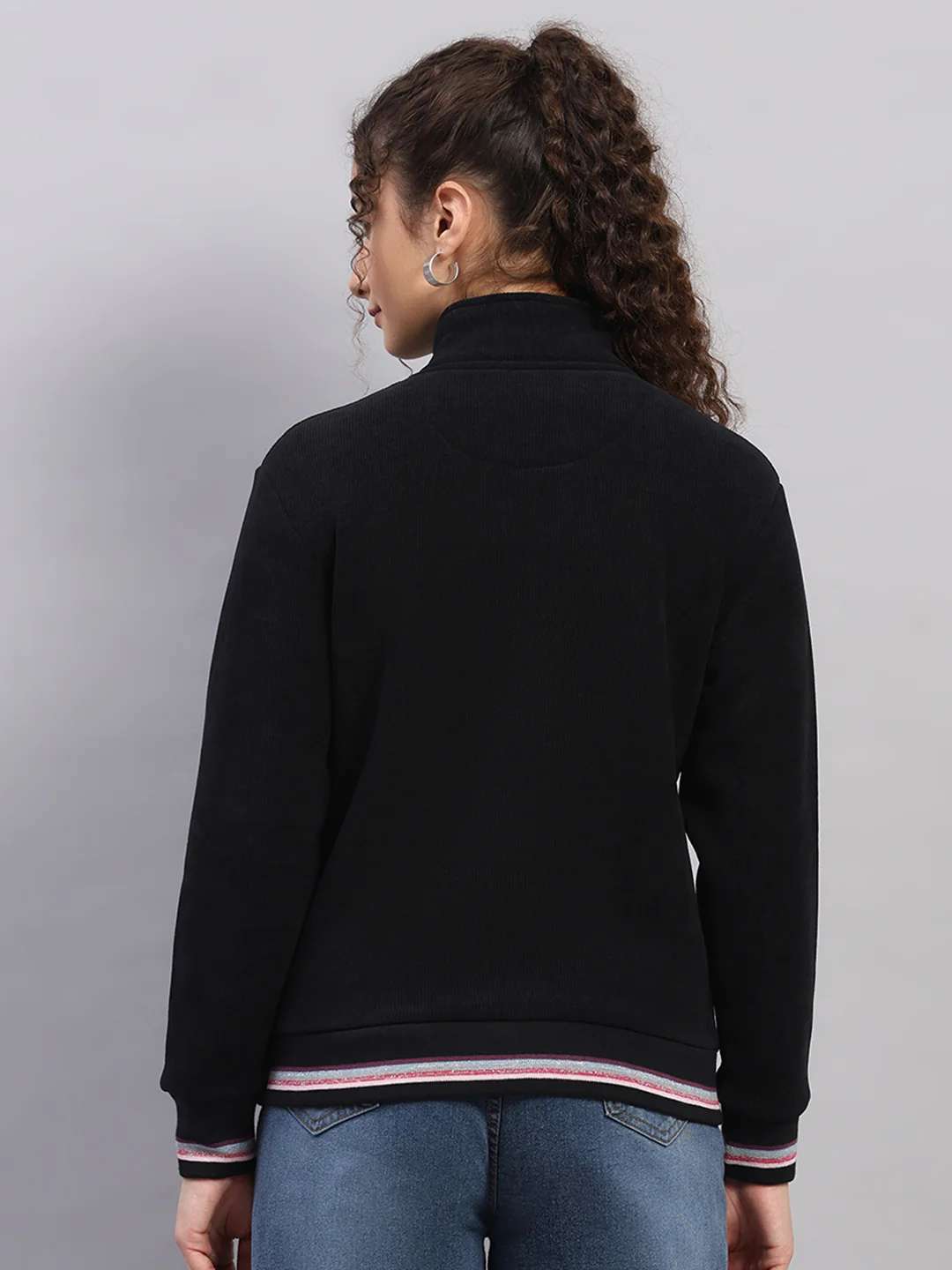 Women Black Solid Round Neck Full Sleeve Sweatshirt - Image 5