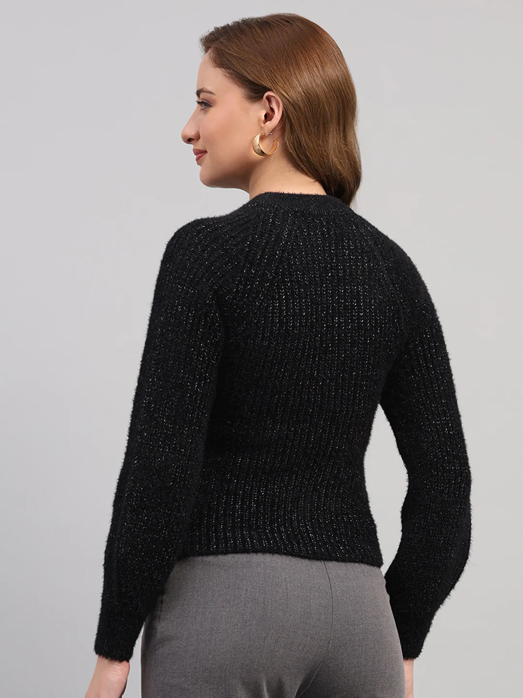 Women Black Solid Round Neck Full Sleeve Winter Top - Image 5