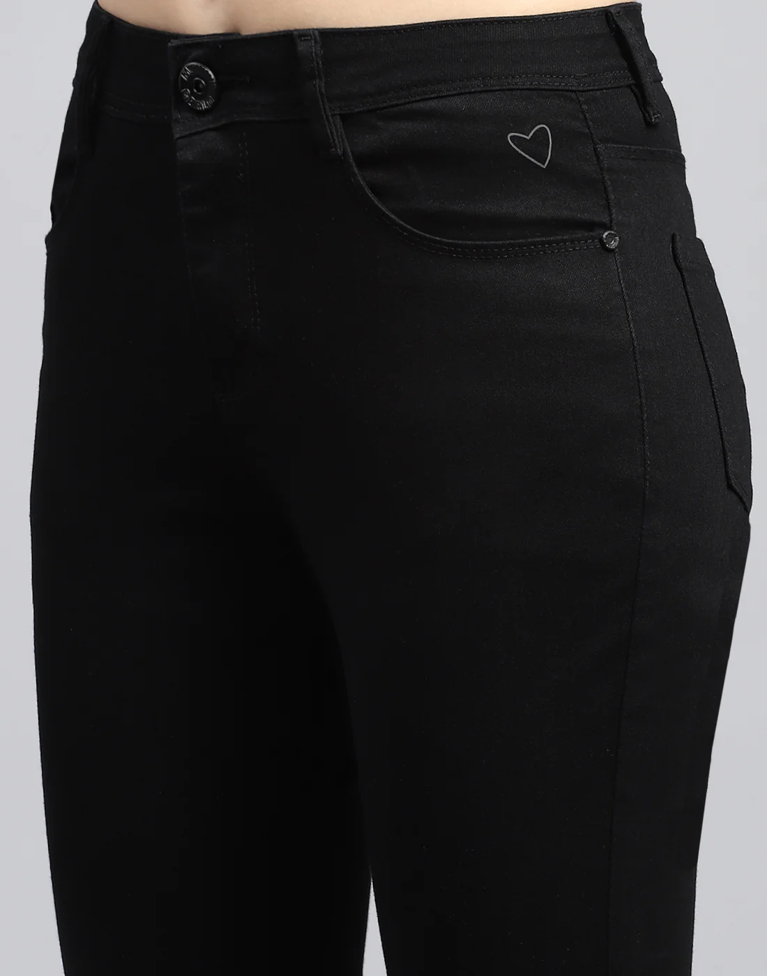 Women Black Solid Slim Fit Denim - Image 6